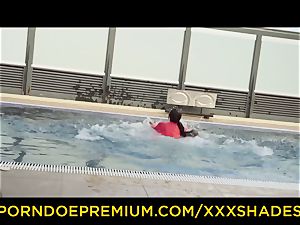 hardcore SHADES - Latina with giant bum in xxx pool orgy